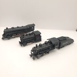 TYCO Santa Fe Balitmore and Ohio Train Engine Set Vintage HO Scale